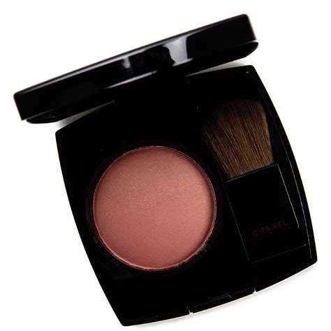 chanel alezane blush.